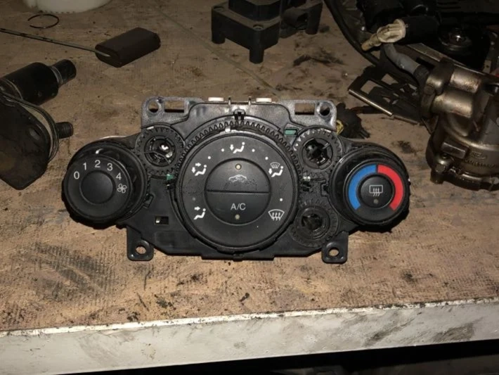 Ford Fiesta 2008 Çıkma Kalorifer Klima Paneli