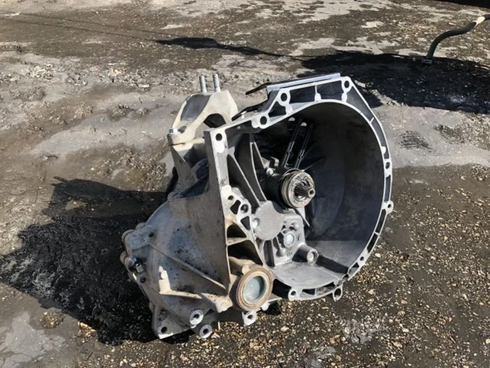 Ford Courier 2017 Çıkma Şanzuman