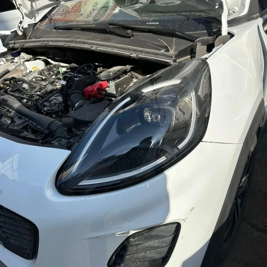 Ford Puma Çıkma Sol Far