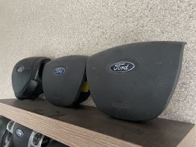Ford Connect Direksiyon Airbag
