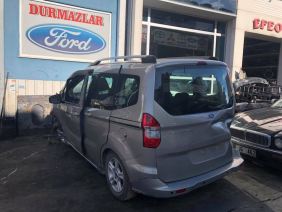 Ford Courier 2017 Çıkma Sağ Sürgülü Kapı