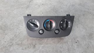 Ford Fiesta 2005-2008 Klima Paneli