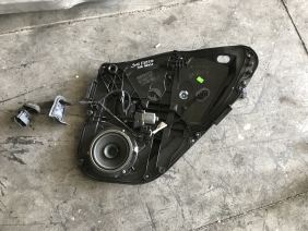 Ford Fiesta 2013 Çıkma Sağ Arka Cam Krikosu