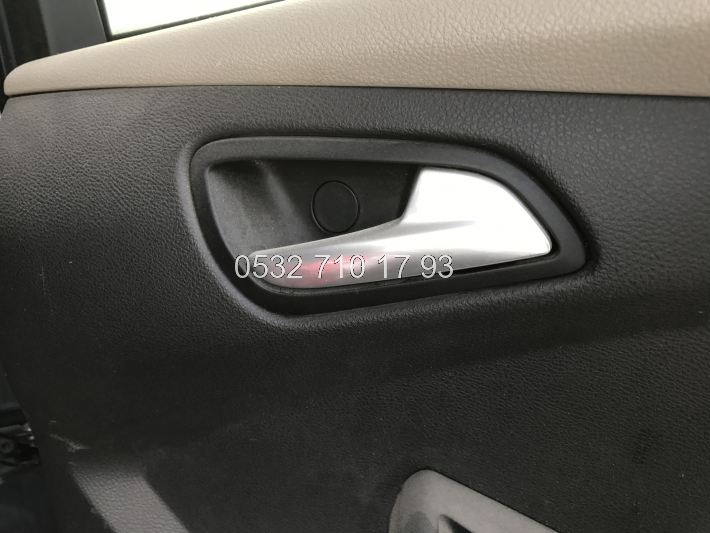 Ford Focus 2012 Kapı Açma Kolu